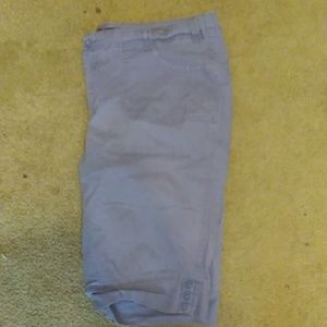 Gloria Vanderbilt shorts